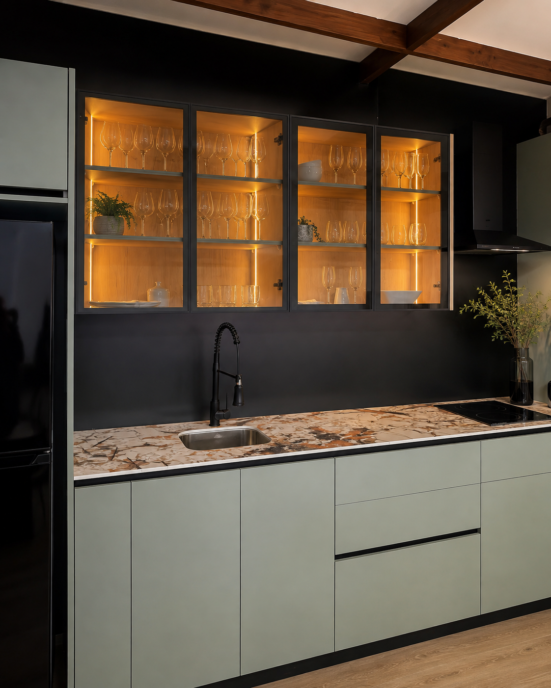 Puertas de aluminio y vidrio FERDOOR para cocinas